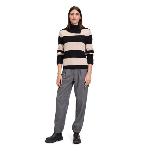 Sweter damski BETTY BARCLAY z golfem 