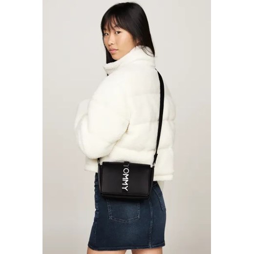 Listonoszka Tommy Jeans średnia elegancka matowa