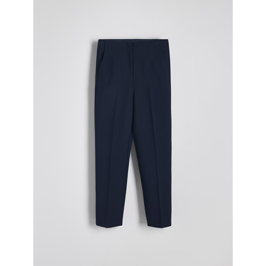 Reserved - Spodnie z wysokim stanem - granatowy Reserved 42 Reserved