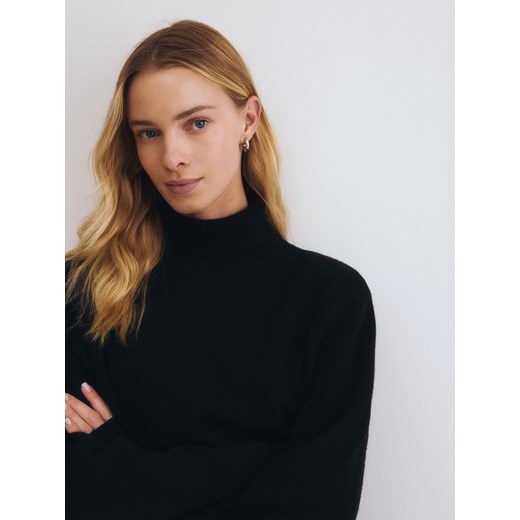 Sweter damski Reserved z golfem 