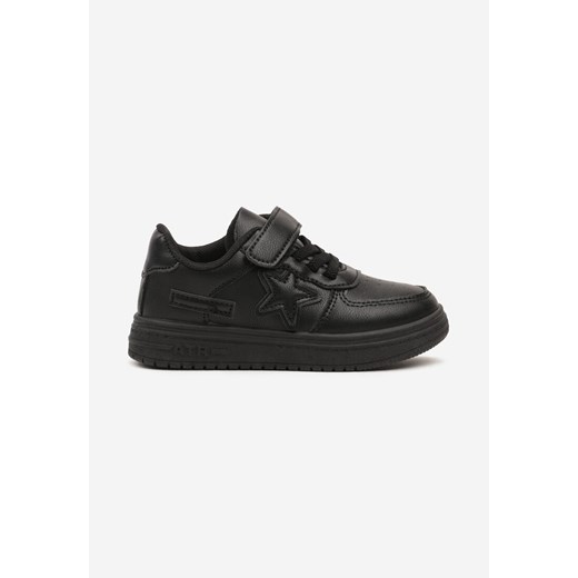 Czarne Płaskie Buty Sportowe Sneakersy ze Sznurowaniem i Gwiazdką Sialina ze sklepu born2be.pl w kategorii Buty sportowe dziecięce - zdjęcie 175407585