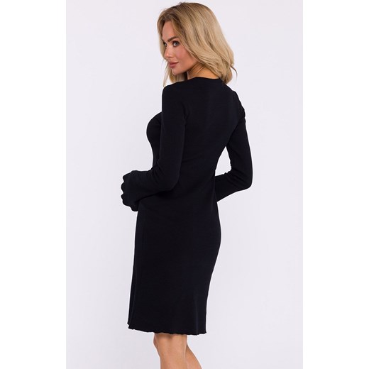 Sukienka prążkowana z poszerzonymi rękawami czarna M821, Kolor czarny, Rozmiar 2XL/3XL, MOE ze sklepu Primodo w kategorii Sukienki - zdjęcie 175432655