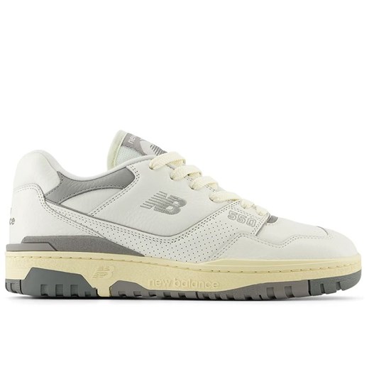 Buty unisex New Balance BB550PTC - białe ze sklepu streetstyle24.pl w kategorii Buty sportowe męskie - zdjęcie 175450129