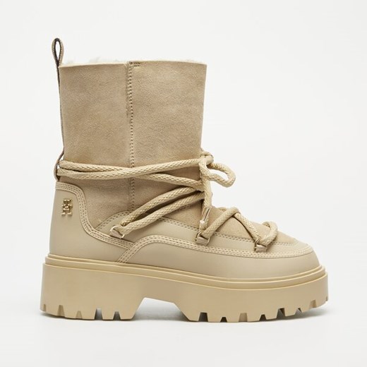 TOMMY HILFIGER REAL SHEARLING LACE-UP ze sklepu Symbiosis w kategorii Śniegowce damskie - zdjęcie 175455699