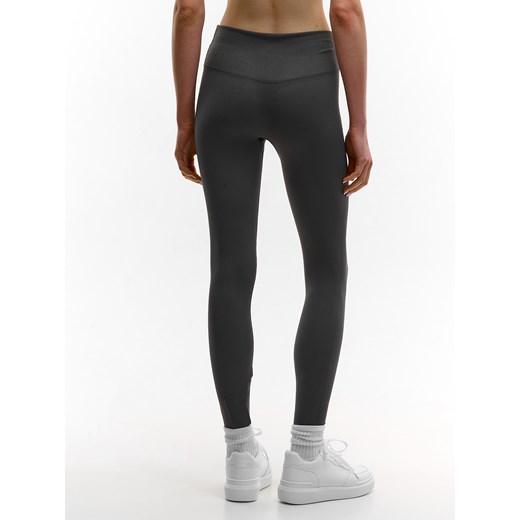 Spodnie damskie Gate szare 