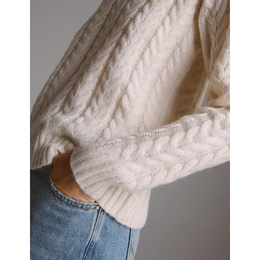Sweter damski Diverse z okrągłym dekoltem 