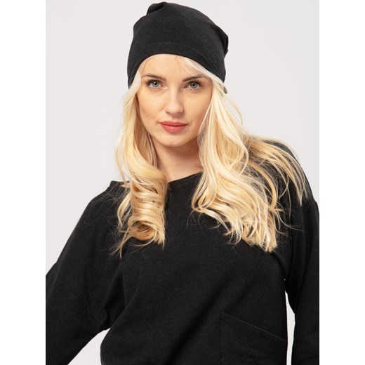 Miękka i cieplutka czapka - HOT TOUCH - ONE SIZE czarny melanż - id: 8514554462547 - marki Key - 175522838 Miękka i cieplutka czapka - HOT TOUCH - ONE SIZE czarny melanż ze sklepu PH KEY Sp. z o.o.  w kategorii Czapki zimowe damskie - zdjęcie 175522838
