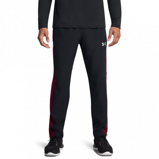 Męskie spodnie treningowe Under Armour UA Woven Utility Pants - czarne ze sklepu Sportstylestory.com w kategorii Spodnie męskie - zdjęcie 175535175