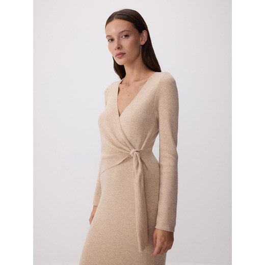 Reserved - Sukienka midi z domieszką wełny - beżowy Reserved M Reserved