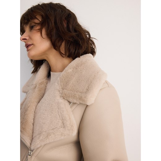 Reserved - Kurtka z kożuchem - beżowy Reserved XS Reserved