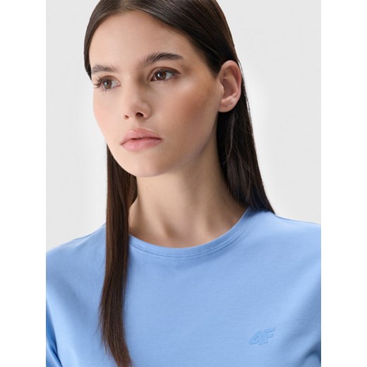 Damski t-shirt basic 4F 4FWMM00TTSHF2255 - niebieski ze sklepu Sportstylestory.com w kategorii Bluzki damskie - zdjęcie 175556709