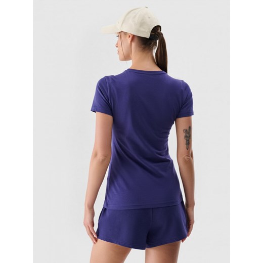Damski t-shirt basic 4F 4FWMM00TTSHF2255 - granatowy ze sklepu Sportstylestory.com w kategorii Bluzki damskie - zdjęcie 175556716