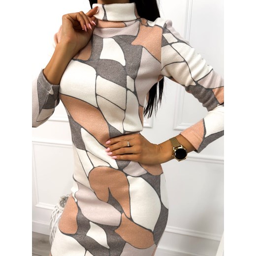 Sukienka Modnakiecka.pl z golfem 