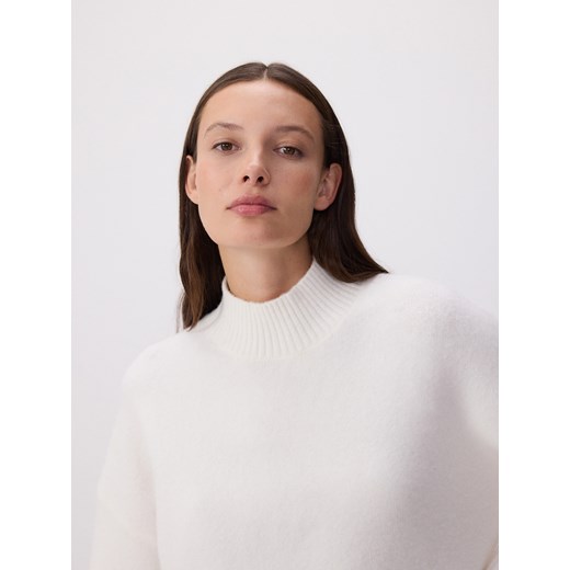 Sweter damski Reserved z golfem