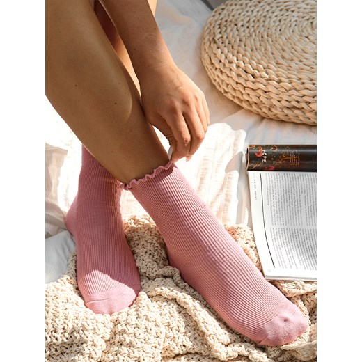 GATE Wysokie skarpety prążkowane 35-38 Gate 35-38 gateshop