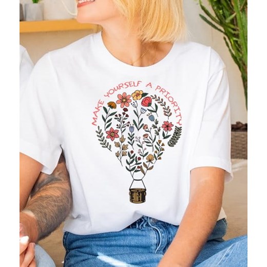 Biała damska koszulka Z NADRUKIEM B39 ze sklepu Time For Fashion w kategorii Bluzki damskie - zdjęcie 175640985