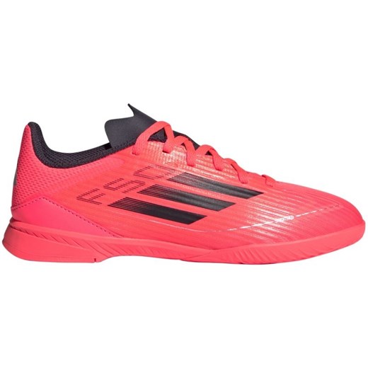 Buty piłkarskie adidas F50 League In IF1369 czerwone ze sklepu ButyModne.pl w kategorii Buty sportowe dziecięce - zdjęcie 175653108