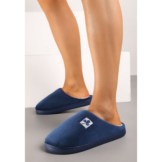 Kapcie damskie Born2be na jesień 