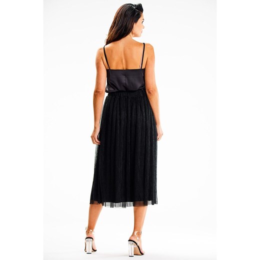 Spódnica AWAMA midi na wiosnę 