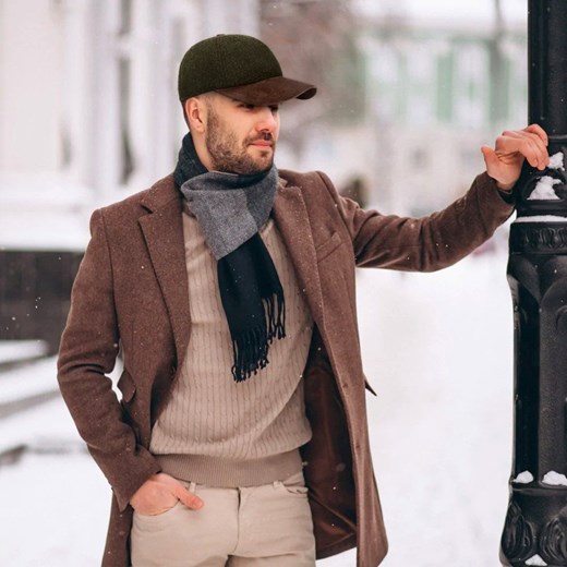 Jesienno Zimowa Czapka z Daszkiem, w Jodełkę - Pako Jeans - Ciemna Zieleń i Brąz Pako Jeans Uniwersalny JegoSzafa.pl