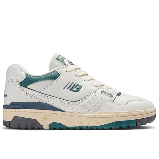 Buty unisex New Balance BB550PTB - białe ze sklepu streetstyle24.pl w kategorii Buty sportowe męskie - zdjęcie 175728367