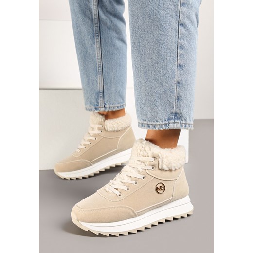 Beżowe Sneakersy z Imitacji Zamszu Mocno Ocieplane Futrem Metarilea ze sklepu born2be.pl w kategorii Buty sportowe damskie - zdjęcie 175739597