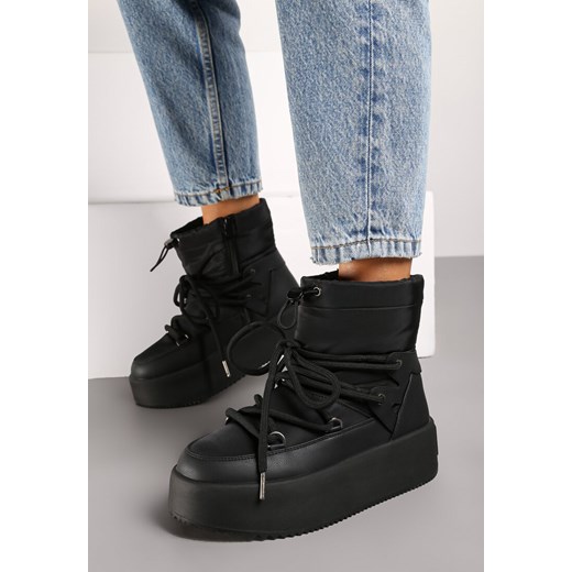 Czarne śniegowce damskie Born2be na zimę casual sznurowane płaskie 