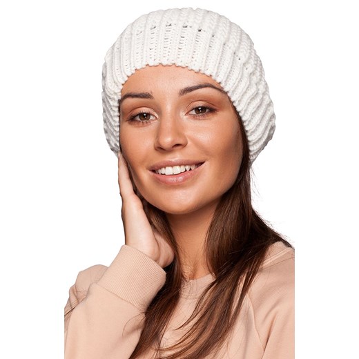 BK060 beret luźny, Kolor ecru, Rozmiar uniwersalny, BE Knit ze sklepu Primodo w kategorii Czapki zimowe damskie - zdjęcie 175746789