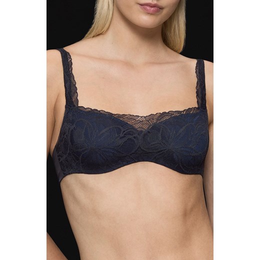 Triumph biustonosz usztywniany balconette Body Make-Up Illusion Lace 10219845-0004, Kolor czarny, Rozmiar 70B, Triumph ze sklepu Primodo w kategorii Biustonosze - zdjęcie 175746896
