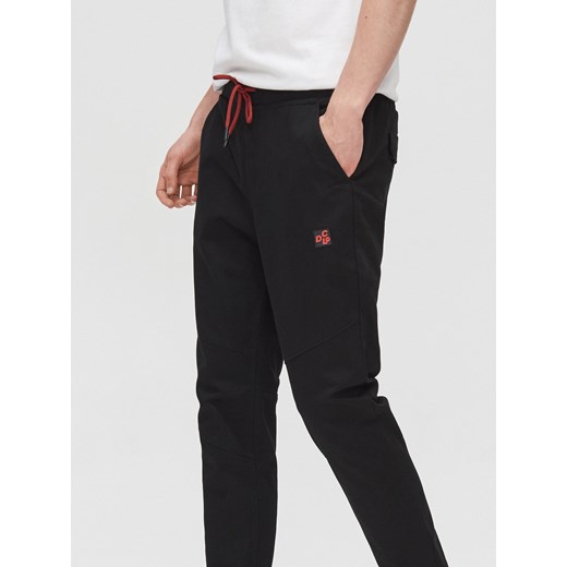 Cropp - Spodnie jogger - czarny Cropp 36 Cropp promocyjna cena