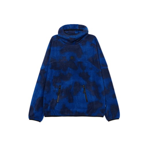 Cropp - Wzorzysta polarowa bluza - granatowy ze sklepu Cropp w kategorii Bluzy męskie - zdjęcie 175785666