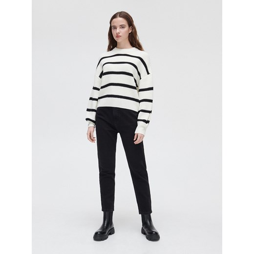 Cropp - Dzianinowy sweter w paski - biały Cropp L Cropp
