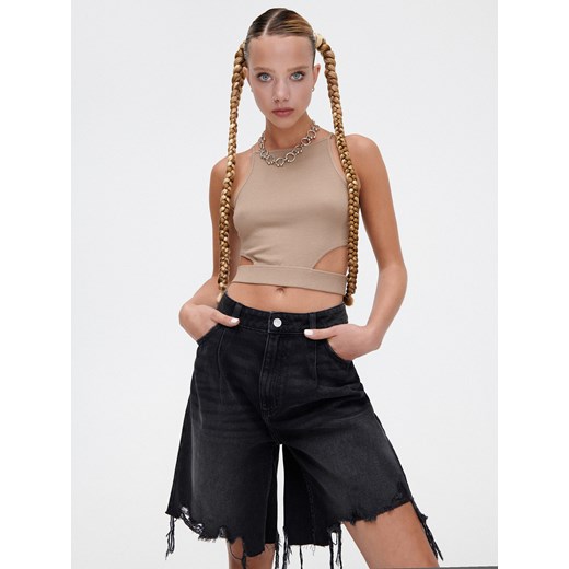 Cropp - Czarne jeansowe bermudy - czarny Cropp 34 wyprzedaż Cropp