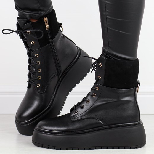 Czarne skórzane botki damskie na platformie T.Sokolski 479 ze sklepu suzana.pl w kategorii Botki - zdjęcie 175853269