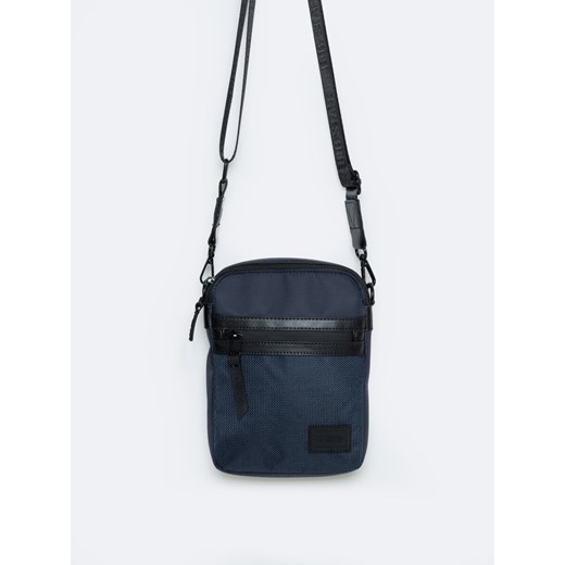 Torba męska typu crossbody granatowa Wotino 403 ze sklepu Big Star w kategorii Torby męskie - zdjęcie 175872796
