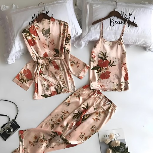 Trzyelementowy komplet do spania - Różowy / S/M ze sklepu Valetta.pl w kategorii Komplety bielizny damskiej - zdjęcie 175906825