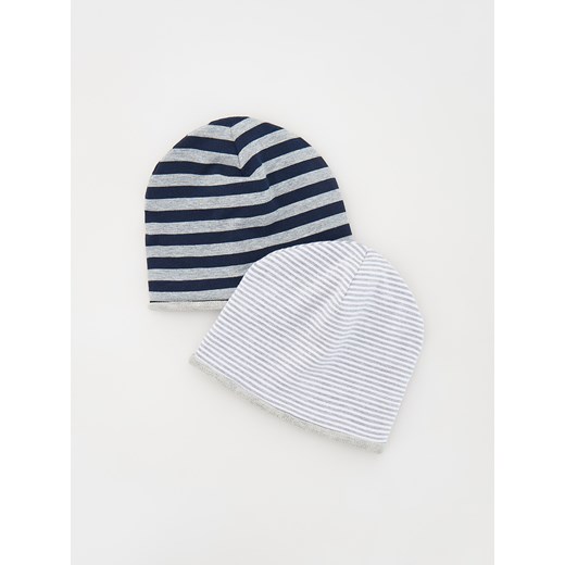 Reserved - Bawełniana czapka 2 pack - jasnoszary - id: 626CZ-09X - marki Reserved - 175912595 Reserved - Bawełniana czapka 2 pack - jasnoszary ze sklepu Reserved w kategorii Czapki dziecięce - zdjęcie 175912595