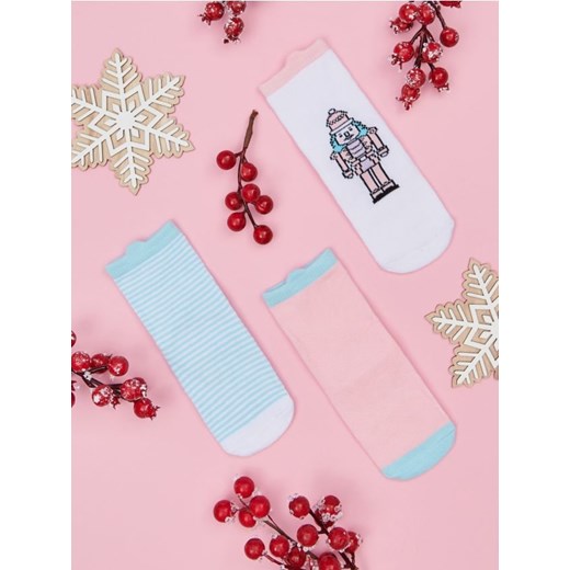 Sinsay - Skarpetki 3 pack - wielobarwny ze sklepu Sinsay w kategorii Skarpetki dziecięce - zdjęcie 175945959