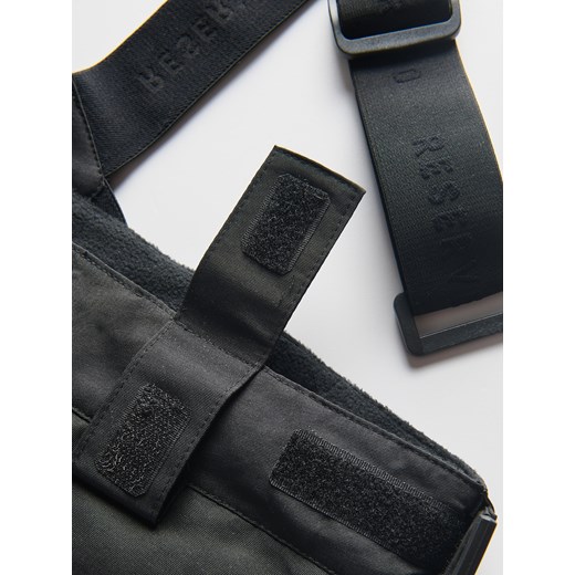 Reserved - Spodnie snowboardowe - czarny Reserved 116 (5-6 lat) Reserved