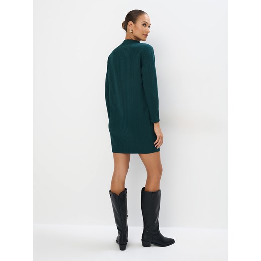 Sukienka Mohito mini zielona z golfem casualowa z długim rękawem 