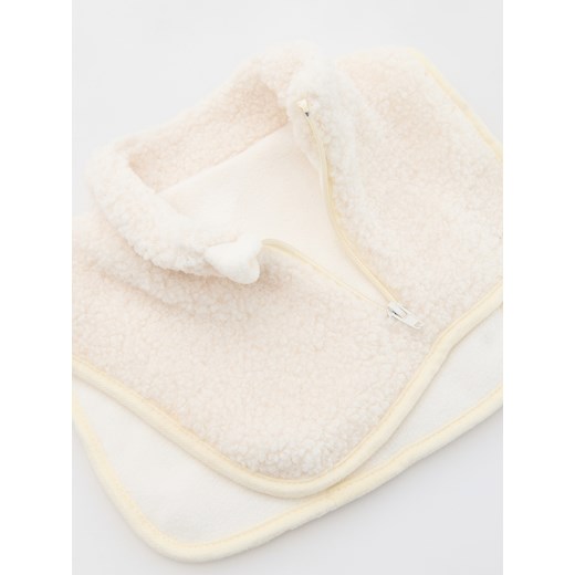 Reserved - Krótki kołnierz z golfem - złamana biel Reserved 0-12 miesięcy Reserved