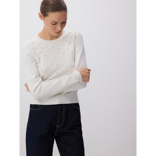 Reserved - Sweter z aplikacją - kremowy - id: 199CZ-02X - marki Reserved - 176039908 Reserved - Sweter z aplikacją - kremowy ze sklepu Reserved w kategorii Swetry damskie - zdjęcie 176039908
