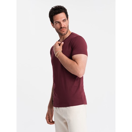 Bawełniana klasyczna męska koszulka z dekoltem w serek BASIC – bordowa V10 OM-TSBS-0145 ze sklepu ombre w kategorii T-shirty męskie - zdjęcie 176080578
