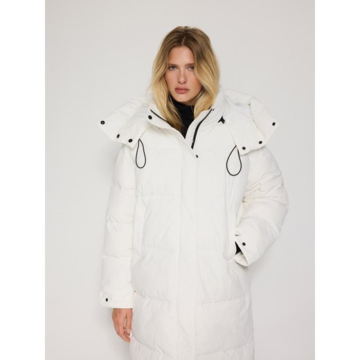Reserved - Pikowany płaszcz z kapturem - kremowy Reserved M Reserved