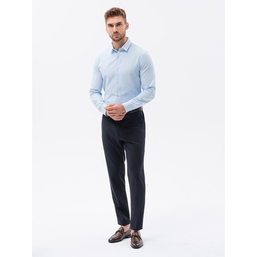 Bawełniana koszula męska z tkaniny w stylu Oxford SLIM FIT - błękitna V8 K642 ze sklepu ombre w kategorii Koszule męskie - zdjęcie 176299798