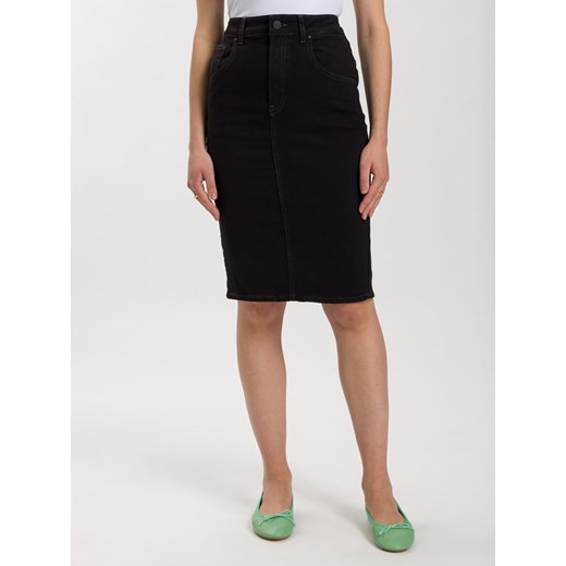 Cross Jeans Spódnica dżinsowa w kolorze czarnym ze sklepu Limango Polska w kategorii Spódnice - zdjęcie 176357957