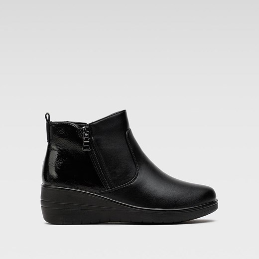 Botki Clara Barson LH21-1109-1 ze sklepu ccc.eu w kategorii Botki - zdjęcie 176372308