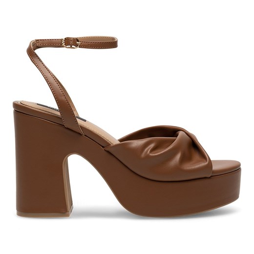 Sandały NINE WEST WFA2634-2 ze sklepu ccc.eu w kategorii Sandały damskie - zdjęcie 176378347