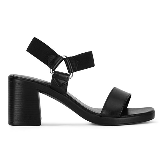 Sandały Lasocki RST-3250-01 ze sklepu ccc.eu w kategorii Sandały damskie - zdjęcie 176379348