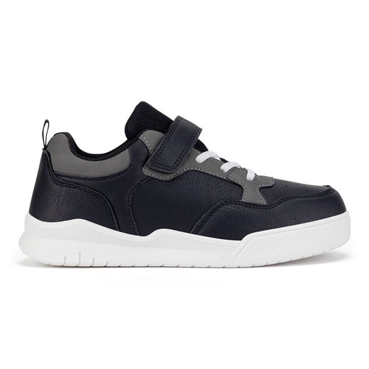Sneakers Action Boy AVO-274-056 ze sklepu ccc.eu w kategorii Buty sportowe dziecięce - zdjęcie 176380845